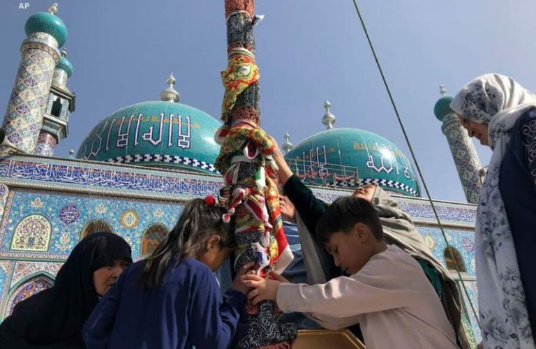 کارته‌ سخي د نوي کال په لومړۍ ورځ له شوره ډک و - SALAM WATANDAR