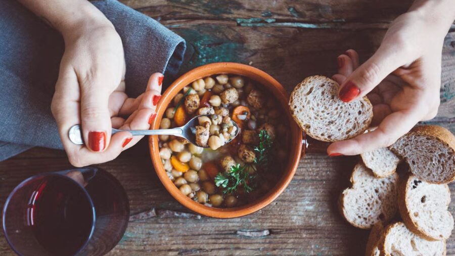 Doctors Don’t diet during pregnancy Doctors Don't diet during pregnancy