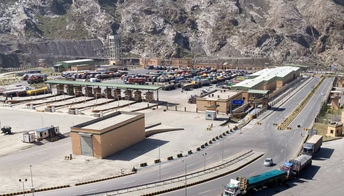 د پاکستان سوداګرۍ لارو تړل کېدل