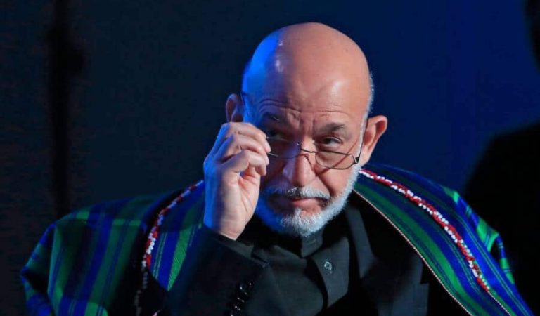 epa05928428 The former President of the Islamic Republic of Afghanistan Hamid Karzai attends the annual Moscow Conference on International Security (MCIS) in Moscow, Russia, 26 April 2017. The organizers stated that fighting terrorism will be the main topic of the 6th Moscow Conference on International Security which is taking place in the Russian capital on 26 to 27 April 2017.  EPA/SERGEI ILNITSKY