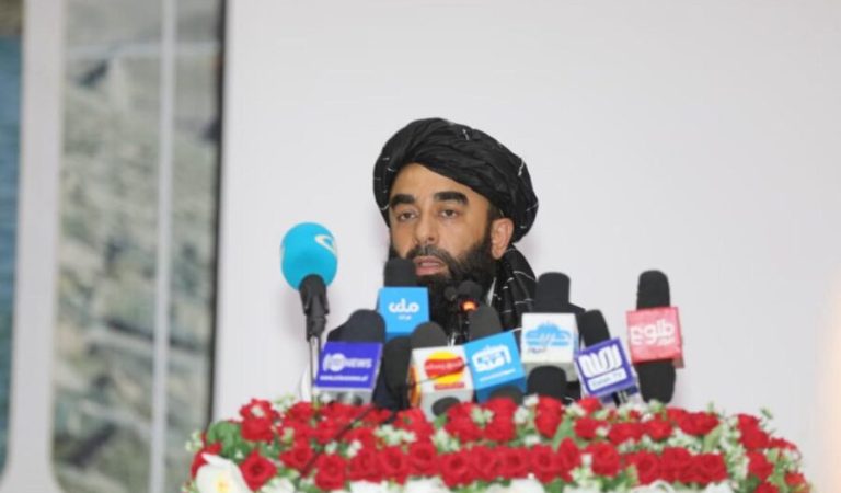 ذبیح‌الله مجاهد- مجاهد- ذبېح‌ الله