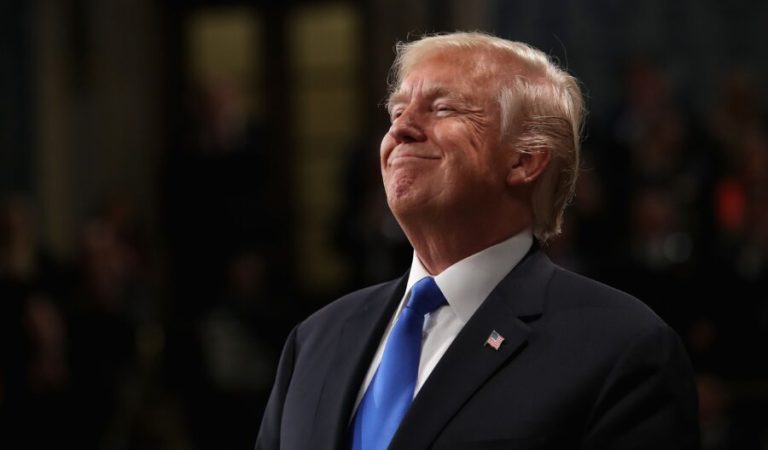 180130235555-trump-smile-sotu