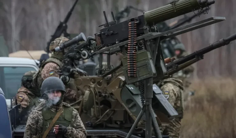 2026-02-10T224516Z_812188238_RC2XA4AVNBGC_RTRMADP_3_UKRAINE-CRISIS-ZELENSKIY-DEFENCE-1770771357