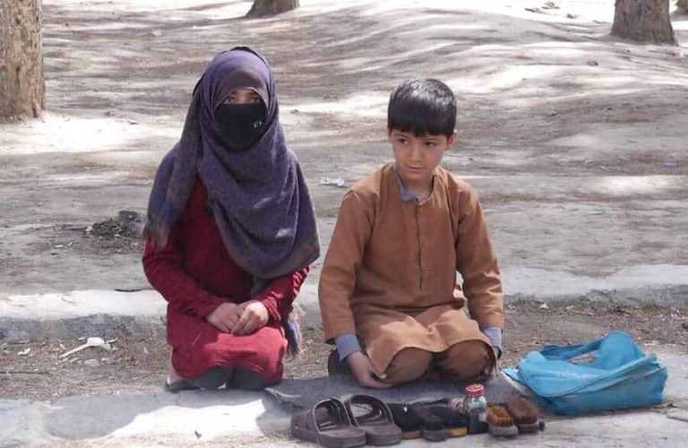 2718F6AD-1F19-464A-BC67-9C6576BC12A9