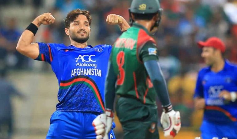 Afghanistan cricketer Gulbadin Naib celebrates after taking a wicket during the 6th cricket match of Asia Cup 2018 between Bangladesh and Afghanistan at the Sheikh Zayed Stadium,Abu Dhabi, United Arab Emirates on September 20, 2018.
 (Photo by Tharaka Basnayaka/NurPhoto via Getty Images)