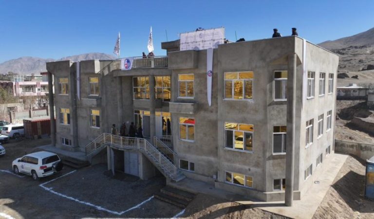 4438867e-a791-44ad-9f05-e23936138d2c