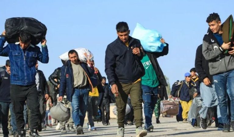 Afghan-Refugees-121-qnbo8rwcppiakpk3sb46kwplf3ytl2pzu8u50x36a0
