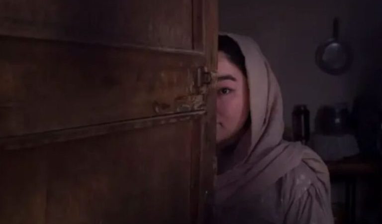 Afghan-women-444-qs0issyihml087mwsff8kx196qgotjtw8fhiysl5l4