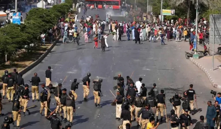 Demonstrations-in-Pakistan-qxuq484wt7pkj3f0cg8qpbdo8k3dmcxhz6cyehnxqg