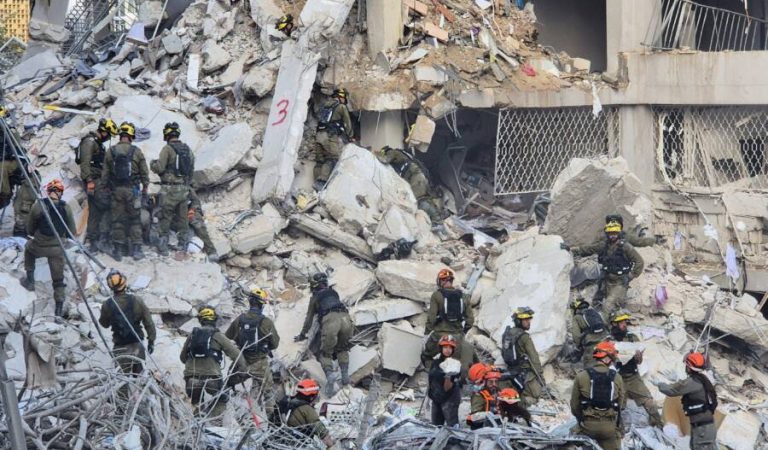 Iranian_missile_strike_in_Bat_Yam,_15_June_2025._IV