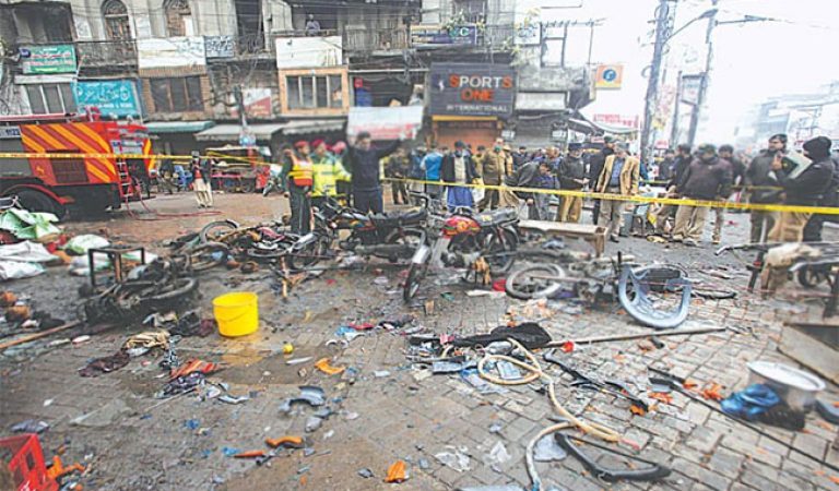 Pakistan-Bomb-6-rb7b937czhw0gpn3zsxjf1gl7rj70bzsohdw2w1ms4