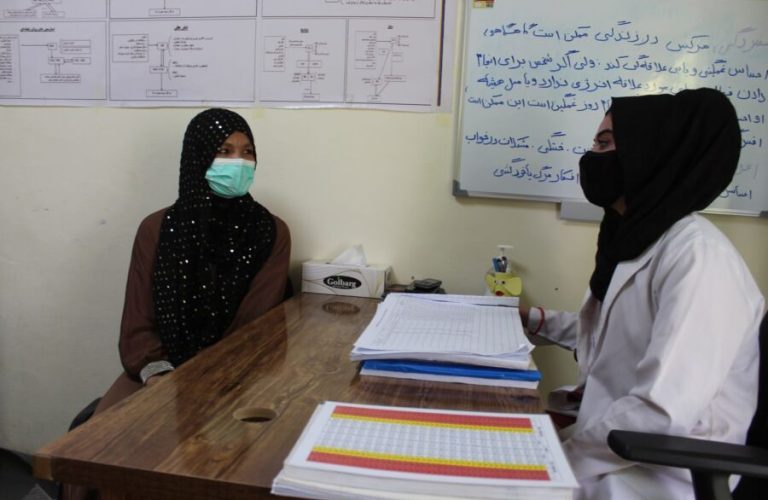 Providing-psychological-counseling-to-the-patient-1-r2xo2pf5dk6gougf3uen5clgyzkvg1ky3wbsuzbde0