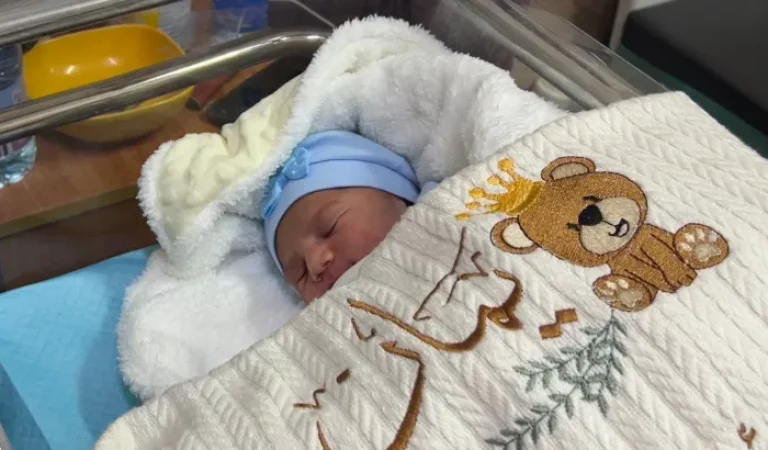 WIDE-THUMB-NABLUS-NEWBORN-1777939743 (1)