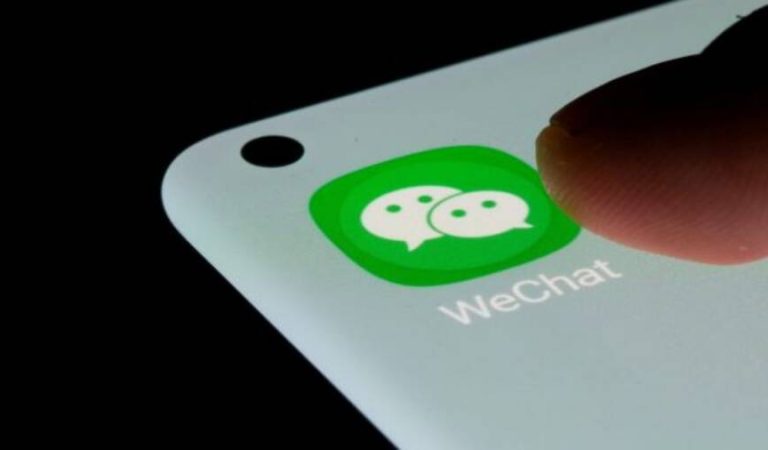 WeChat-app-is-seen-on-a-smartphone-in-this-image-from-July-13-2021.-RtrsDado-Ruvic-e1642996992708-1280x720