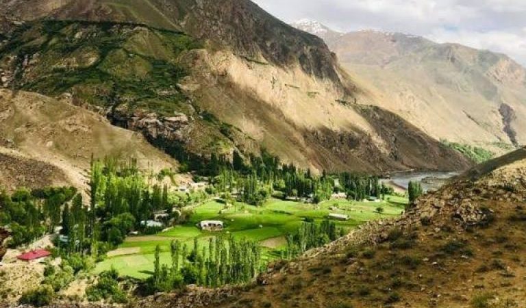 Yaawaan-Badakhshan-pnu779ocb0drvyxg47xctovw4mrv4gmhjt9kclvibs