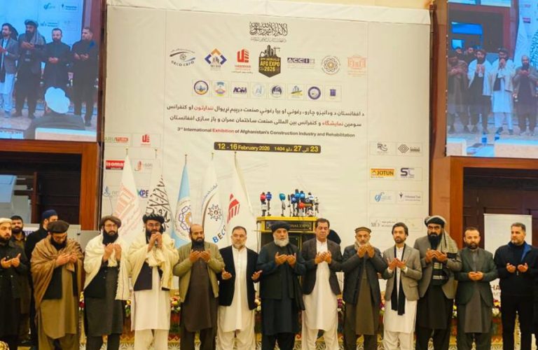 b1d754dc-88db-45d4-b572-e78e8dce807b