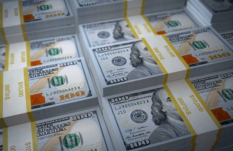 desktop-wallpaper-stacks-of-cash-loop-stack-of-new-100-dollar-bills