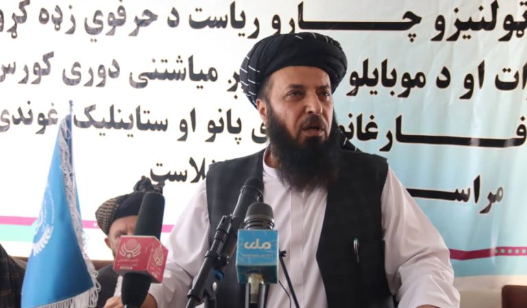 f0225f72-0fb7-446a-ba05-e98df4d0d6ed