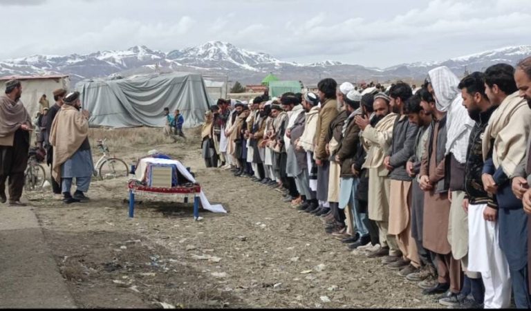 f6ed1eb7-c987-42e0-a80f-ec045c19e6cf