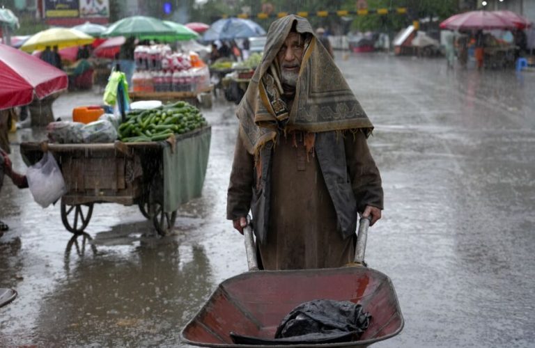 rain-qmjjyw5kxbbhsvfas3ry4w26apd3riz6voduy9tv2g