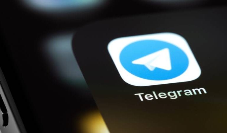 telegram-app-phone