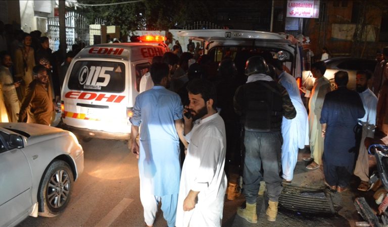 thumbs_b_c_83d9a2afb8b38bbd78c3512ce77c5559