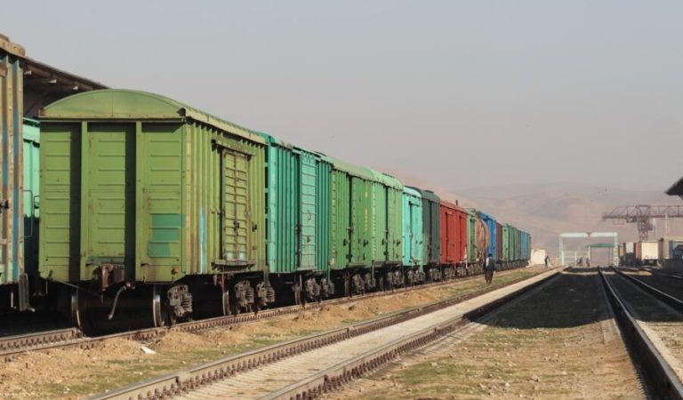 اوسپنې پټلۍ- وسپنې پټلۍ- اورګاډی- رېل ګاډی