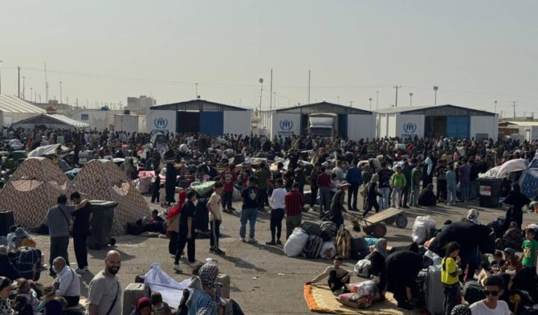 ایرانه د کډوالو ستنېدل (2)