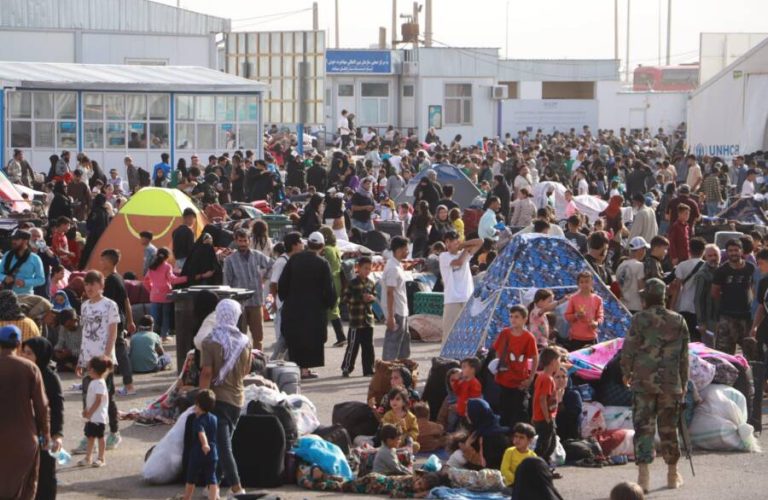 ایرانه د کډوالو ستنېدل (4)