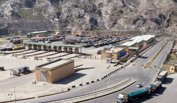 د پاکستان سوداګرۍ لارو تړل کېدل