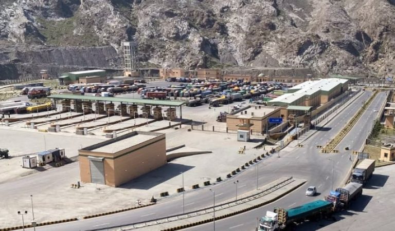 د پاکستان سوداګرۍ لارو تړل کېدل