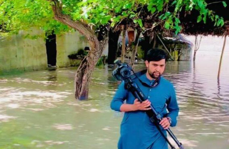 عکاس هارون درد