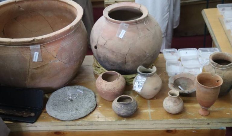 لرغوني اثار