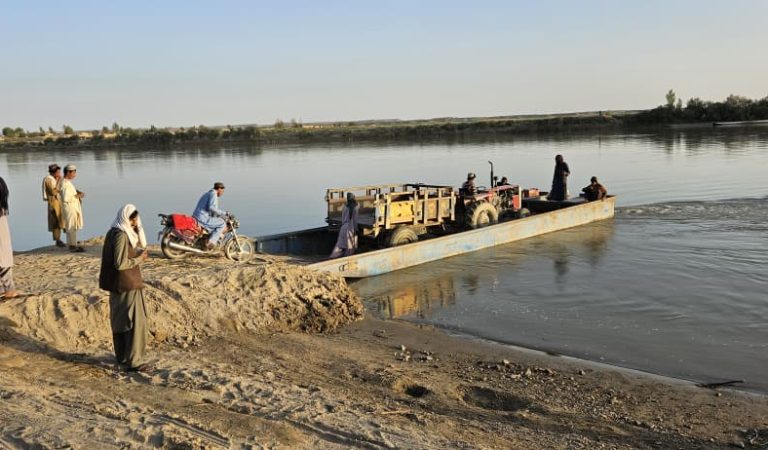 هلمند سیند ټراکټور ډوبېدل