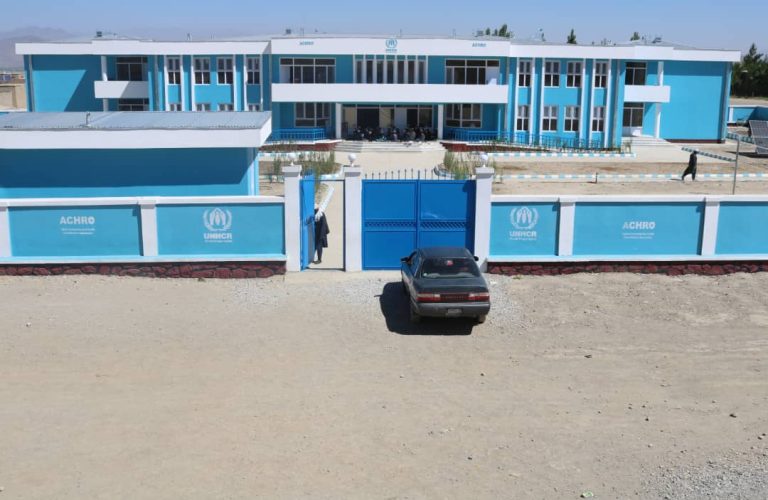 ښوونځی- مکتب- ښونځی