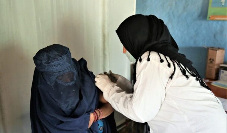 ښځې تیتانوس واکسین