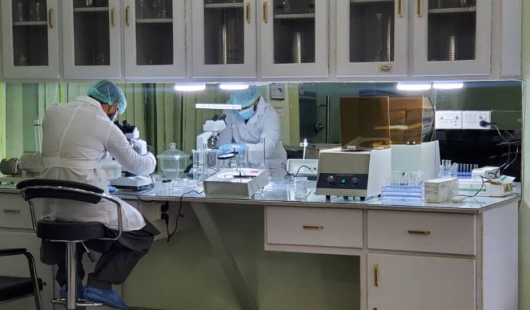 کرنیزو محصولاتو لابراتوار