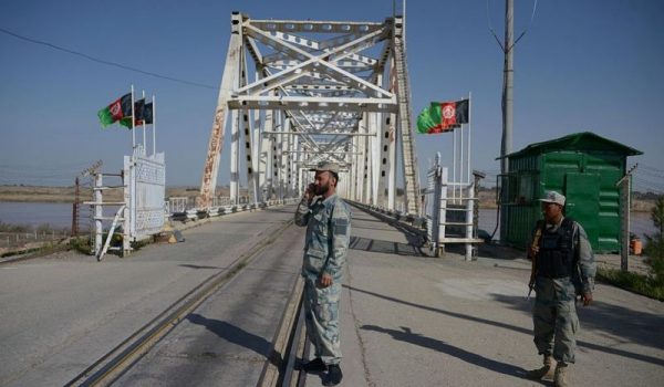 بویوکلر کینگشی نینگ ۳ عضوی «رشوه» آلیش عیب بیلن قولگه آلینگن