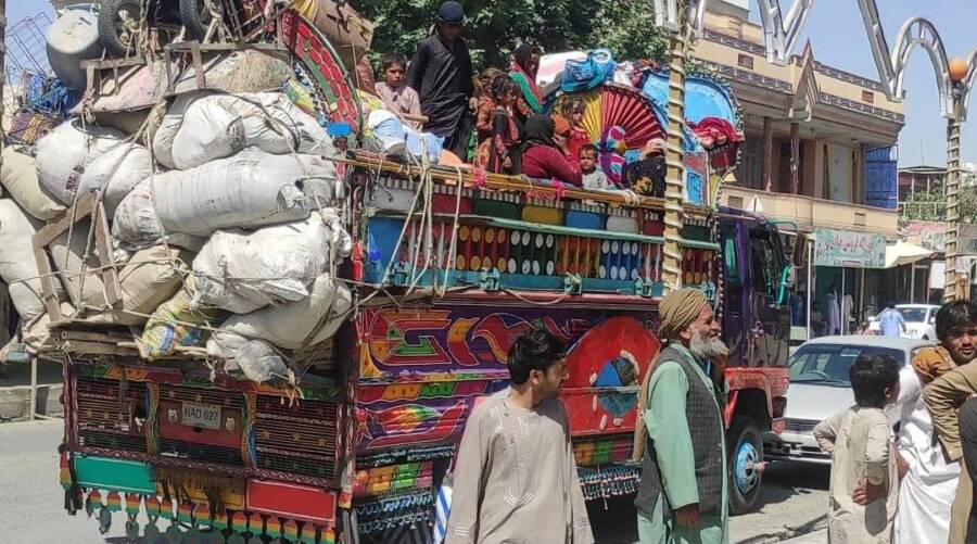 افغانستان تورک‌لری نینگ گوترش گه آچیق خطی؛ بلال کریمی: اوروش پیتیده آواره‌ بولگن‌لر اوی‌لری گه قیتیریلماقده