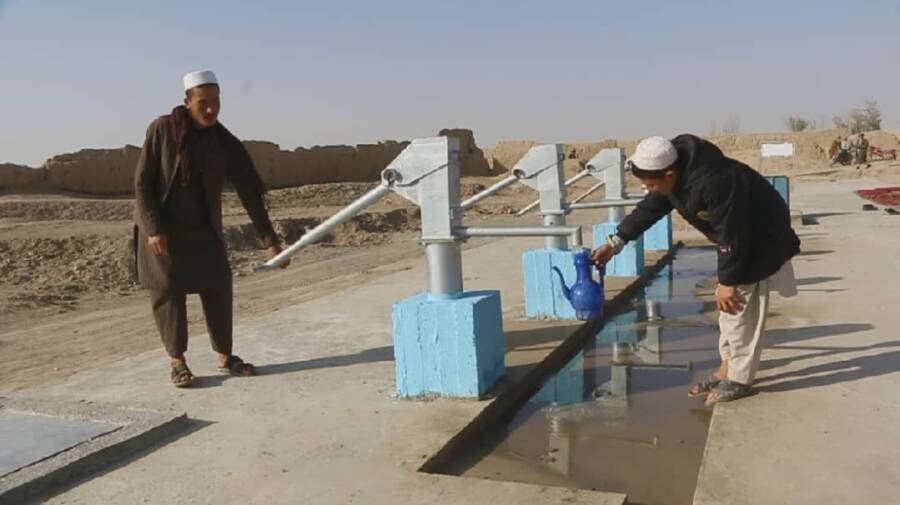 جوزجان ده ۲۳ میلیون افغانی‌لیک ۵ ته سوو پمپی قوریلدی