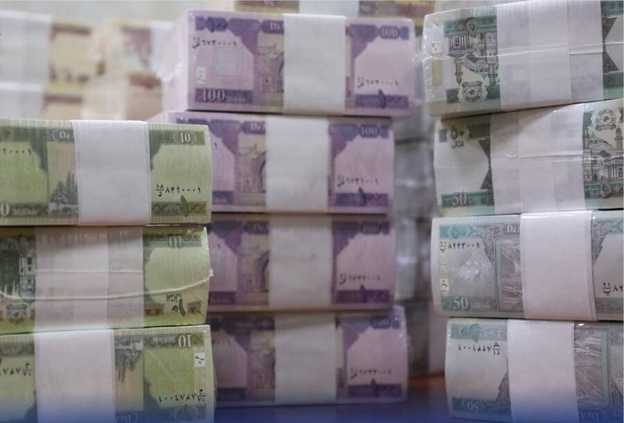 Yangi banknot Yangi banknot