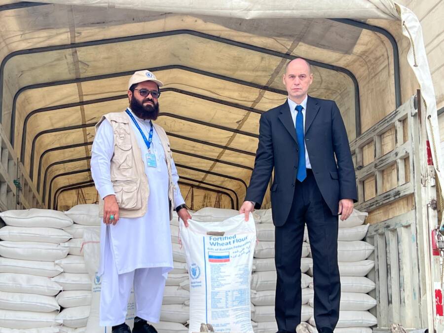 Russia has provided 420 tons of flour as aid to Afghanistan1