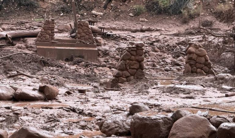 AFP__20260830__C6VE7GA__v1__HighRes__UsEnvironmentFloodsGrandCanyon-scaled