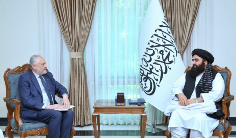 Amir Khan Mottaqi and Witold Sabko