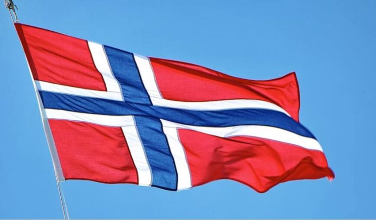 Flag of Norway3
