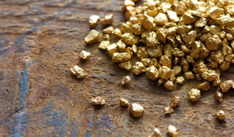 Gold mining in China