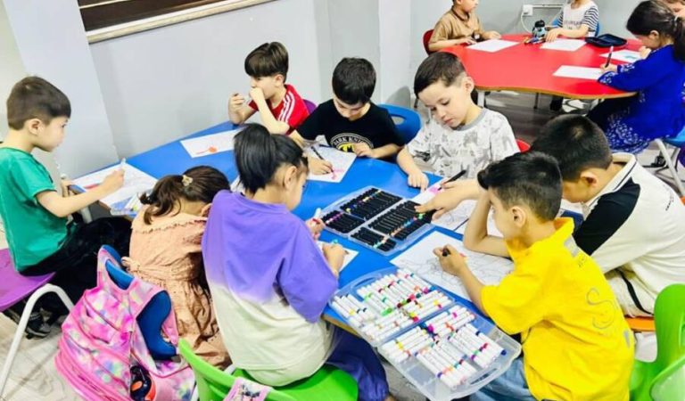 Kindergarten children