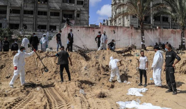 Mass grave in Gaza