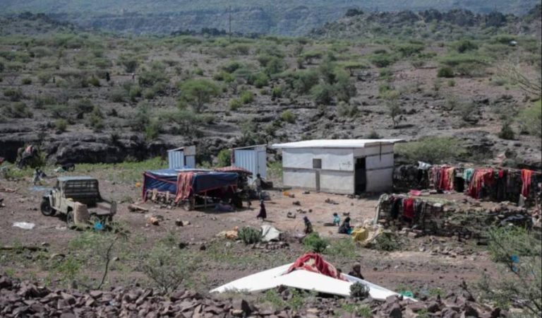 More than 82,000 people displaced in Yemen.