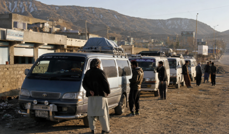 Returning Empty-Handed Daykundi Drivers Await Passengers and Work